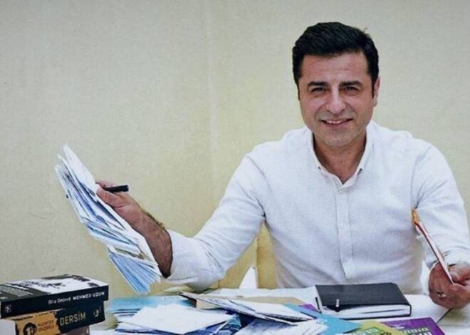 Selahattin Demirtaş’tan Devlet Bahçeli’nin ‘Öcalan’ çağrısına şartlı destek